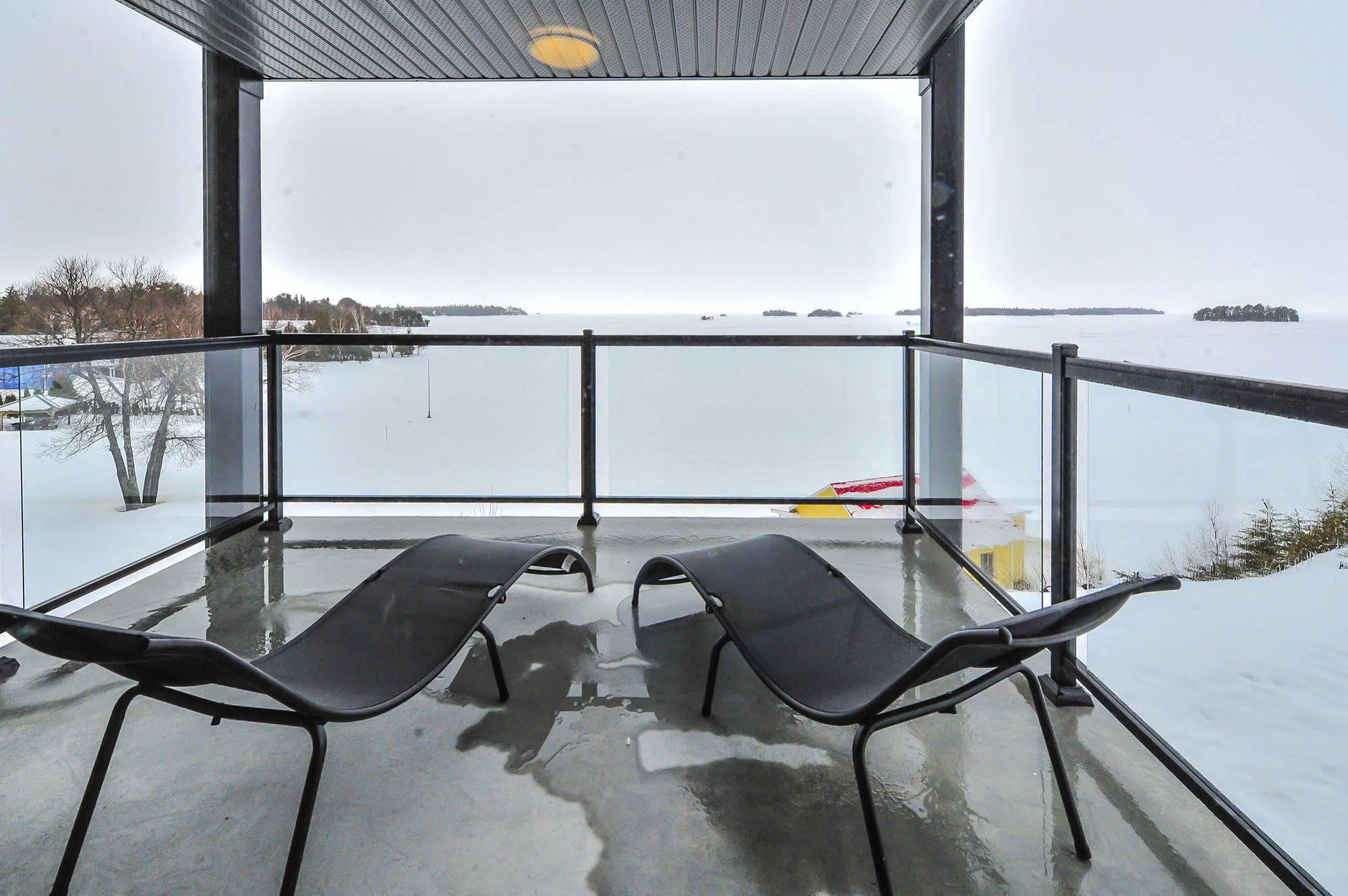 Auberge Des Iles Saint Gedeon Bagian luar foto