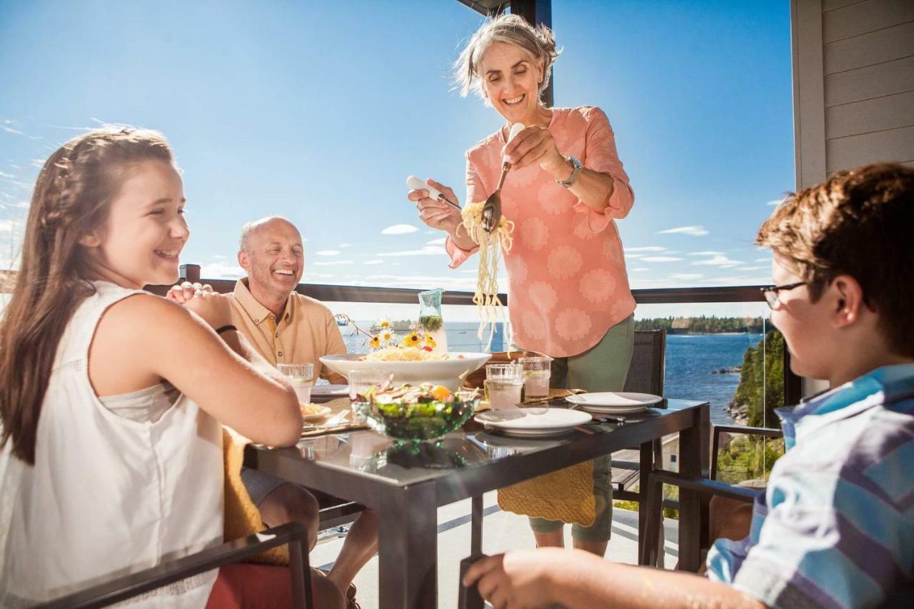 Auberge Des Iles Saint Gedeon Bagian luar foto